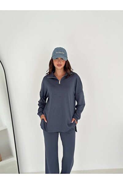 Gugus ΓΥΝΑΙΚΕΙΟ ΣΕΤ ΦΟΡΜΑΣ ΜΕ ΜΙΣΟ ΦΕΡΜΟΥΑΡ ΜΕ ΚΑΤΑΣΚΕΥΗ ΜΟΝΤΑΛ ΥΦΑΣΜΑΤΟΣ