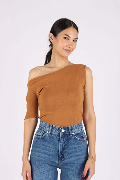 FABB Bluză maro din tricot cu detaliu pe umăr