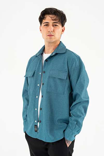 Souris Ανδρικό πουκάμισο σε μπλε βενζίνη, oversize, με καπάκι, διπλές τσέπες και κουμπώματα