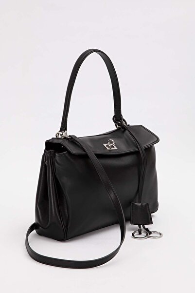 Levidor Чорна сумка через плече з аксесуарами для закриття на замок