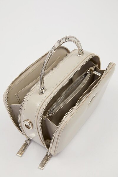 Levidor Gray Metal Strap Detail Shoulder Bag