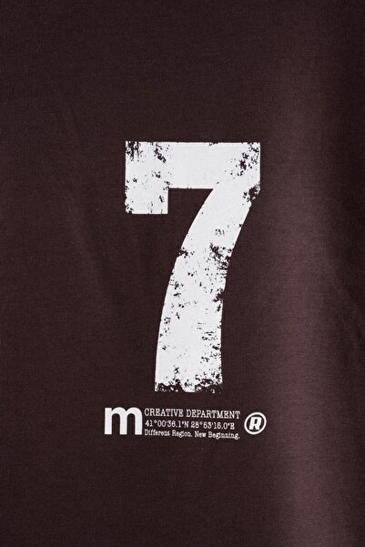 Machinist Ανδρικό φούτερ με μακρυμάνικο στάμπα μεγάλου μεγέθους σε χρώμα καφέ Oak