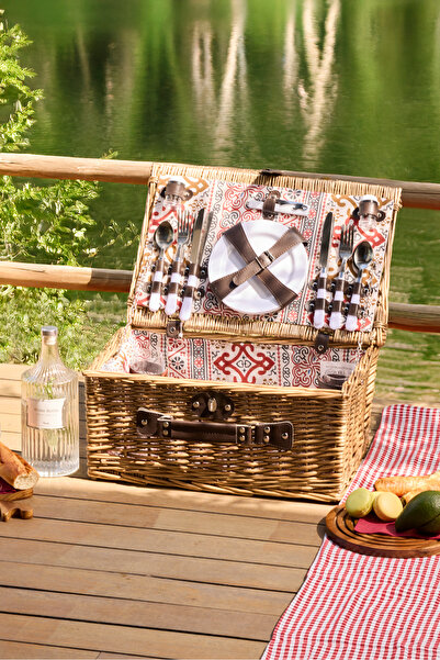 Perotti Cestino Italy 4 Person Picnic Basket