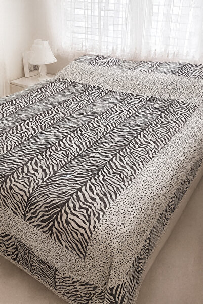 Gül Pamuklu Çift Taraflı Yatak Örtüsü Kahve Zebra Desen + 2 Yastık Kılıfı Modern Şık Çift Kişilik Takım