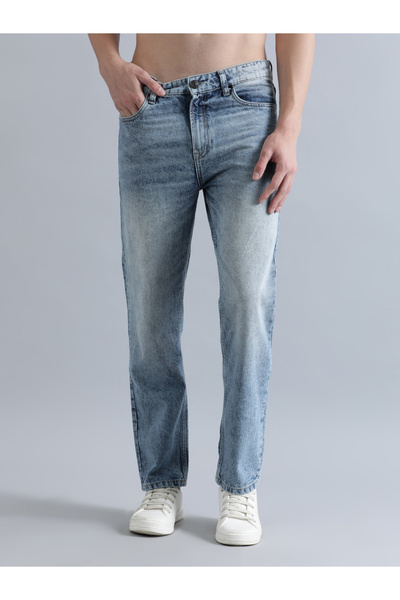 Bene Kleed By Styli بنطلون جينز رجالي متوسط ​​الارتفاع ومريح وباهت اللون