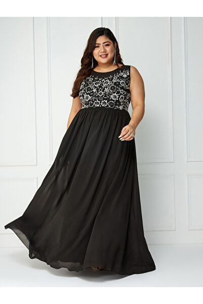 Miss Chase By Styli Plus Size Embellished Sleeveless Maxi Dress