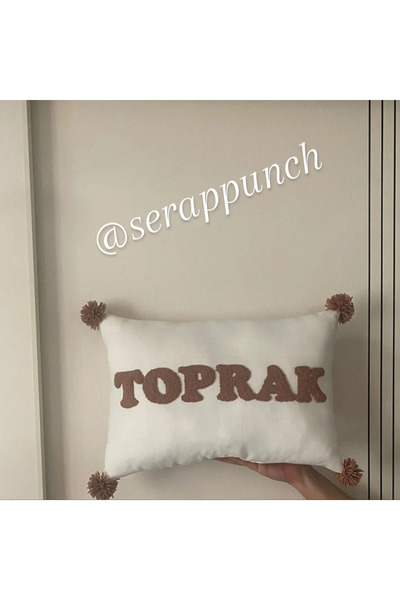 Punch işlemeli isimli bebek yastığı