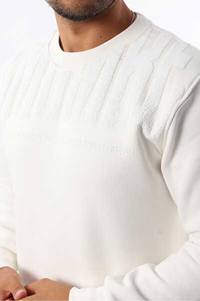 Rodrigo Unisex φούτερ με κανονική εφαρμογή, από βαμβακερό, μαλακό υφασμάτινο σχέδιο, με φλις επένδυση στο εσωτερικό και εμπριμέ λαιμόκοψη.