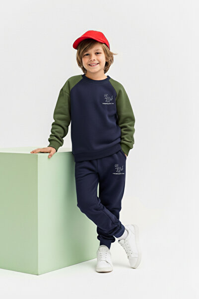 TRENDYOLKIDS Zöld pamut állatmintás, túlméretezett fiú kötött alsó - felső szett TKDAW26AU00039