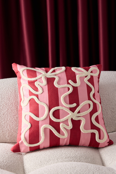 TRENDYOLMİLLA HOME Single Striped Bow Punch Detailed Throw Pillow Cover 45X45Cm Tphaw26Kkk00003