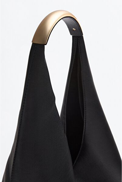 LEFTIES Dámská kabelka typu bucket bag s kovovou rukojetí