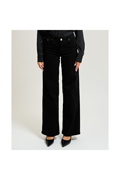 Guess ΣΕΞΥ ΠΑΛΑΖ