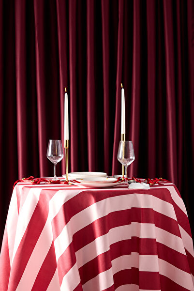 TRENDYOLMİLLA HOME Striped Tablecloth 150X200Cm Tphaw26Mor00000