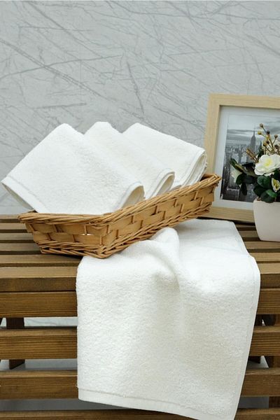 Woop Home 4-Piece 40X60 Cream Kitchen, Hand-Face Towel Set