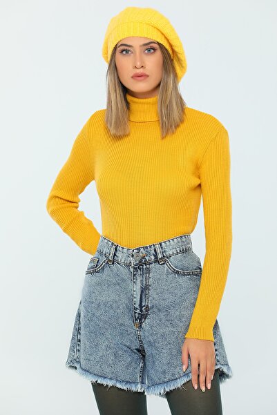 Butik Şımarık Pulover din tricotaje din Lycra, cu mânecă lungă, cu guler înal...