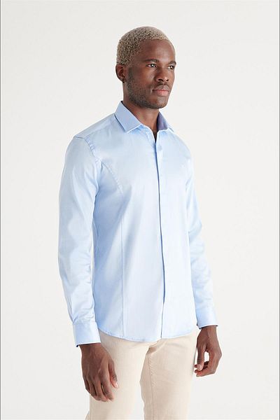 Avva Men's Blue Flat Bottom Slim Fit Shirt B002209