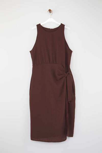 Trendyol Curve Brown Flannel Woven Plus Size Dress
