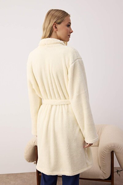 Trendyol Collection Ecru Belted Wellsoft Winter Knitted Robe Thmaw23Sb00000