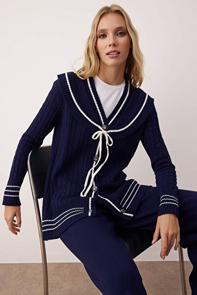 Trendyol Modest Синій трикотажний комплект з коміром-стійкою TCTAW26US00032