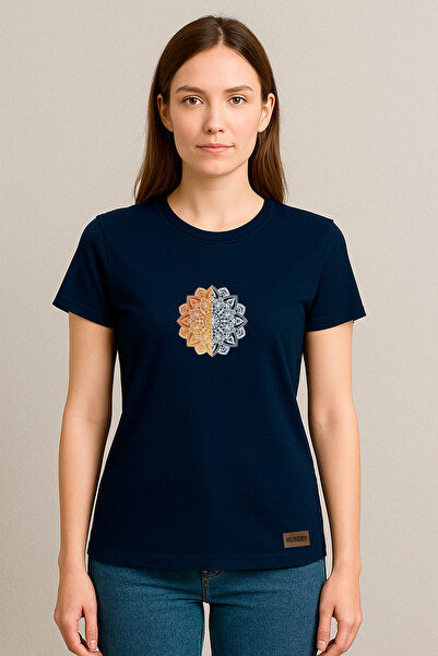 HUBERYWEAR تي شيرت أسود نسائي بنمط زهور ماندالا مريح - HUBERY