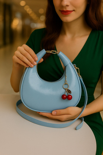 ESTUTE Cerry El Ve Omuz Çantası Charm Hediyeli