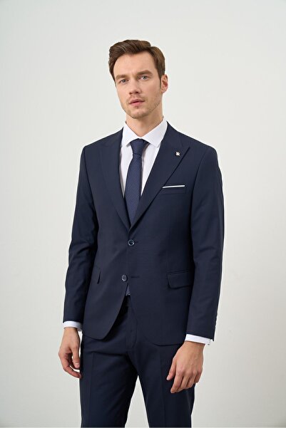 Morven Erkek Lacivert Yünlü Platinium Düz Desen Slim Fit Sivri Yaka Takım Elbise