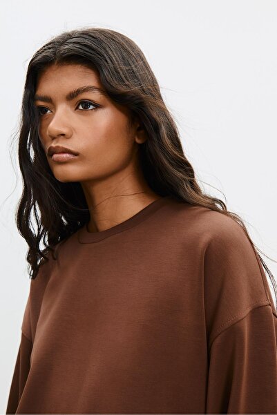 Stradivarius Soft Texture Basic Sweatshirt