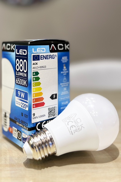 MINIMAL ETICARET VE BILGI TEKNOLOJILERI ACK 9w LED Ampul ( Provided By Samsun...