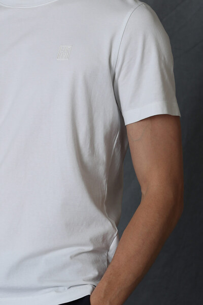 Lufian Pablo Modern Graphic T-Shirt White