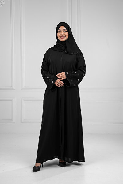 LAVİNİA عبايه نسائية من لافينيا مع قماش الفرسان قصه مستقيمه