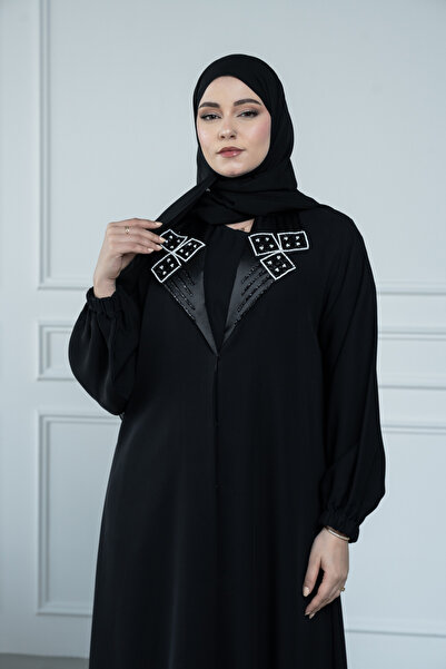LAVİNİA Lavinia women's abaya with a turn-down collar and embroidered with Al-Fursan fabric