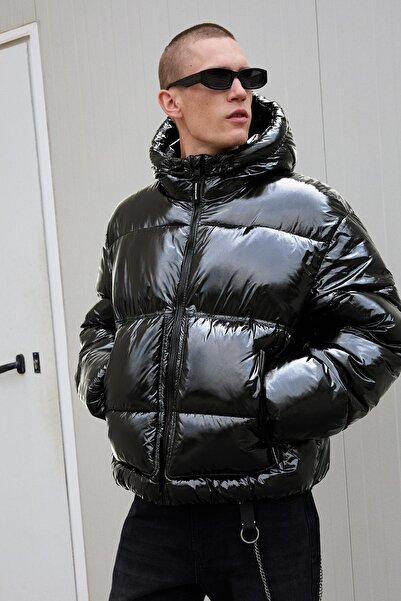 Bershka Kapüşonlu şişme ceket