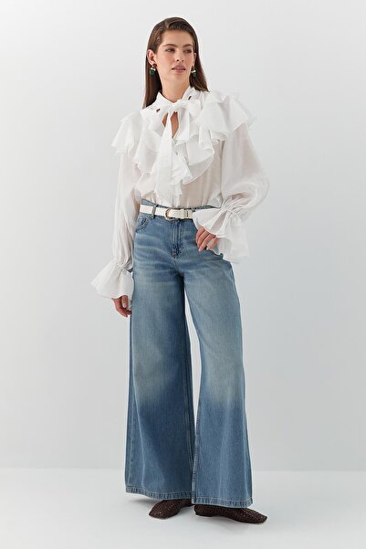 MARKALİSTE Πουκάμισο με λεπτομέρεια με βολάν στο γιακά σε λευκό χρώμα