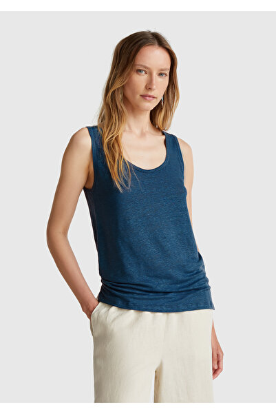 United Colors of Benetton قميص داخلي نسائي من الدنيم بنسبة 100% من الكتان بفتحات جانبية وقصة عادية ورقبة دائرية