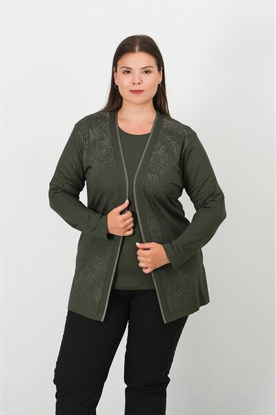 Lanze Slim Suit with Short Sleeve Blouse Inside and Jacket