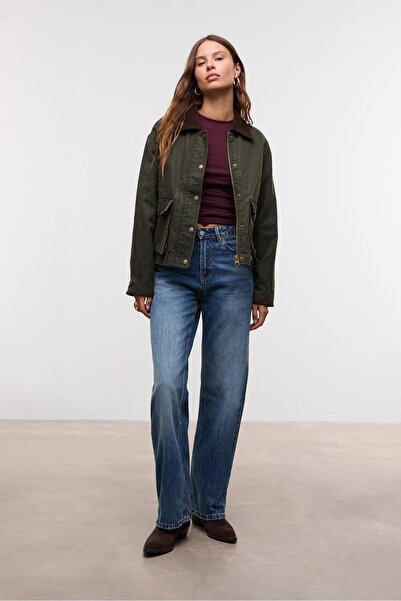 Stradivarius Kontrast kısa mumlu görünümlü parka