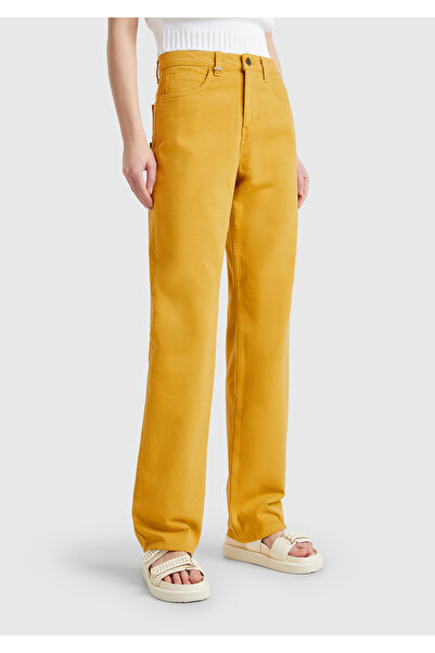 United Colors of Benetton Women's Yellow 100% Cotton Regular Waist Regular Fit Denim Trousers