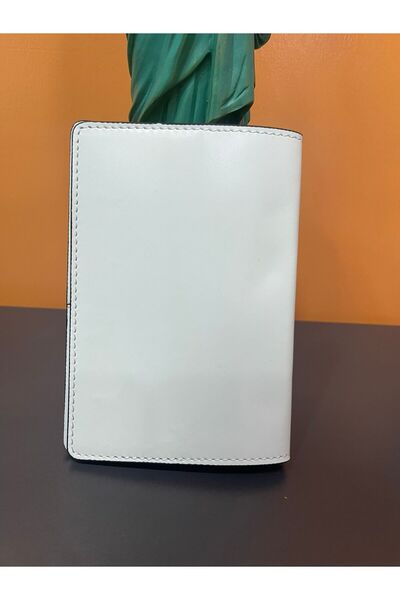 Seyahataksesuar MICKEY THEMED GENUINE LEATHER PASSPORT CASE