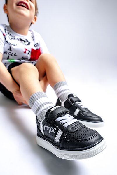 mnpc Boy's Black Casual Shoes