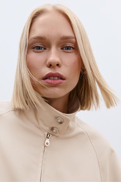 Stradivarius Loose-fitting bomber jacket