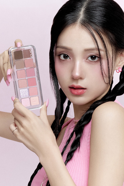 CLIO Hafif Dokulu Yoğun Renklere Sahip Göz Farı Paleti CLIO Pro Eye Palette Air (04 Pink Pairing)