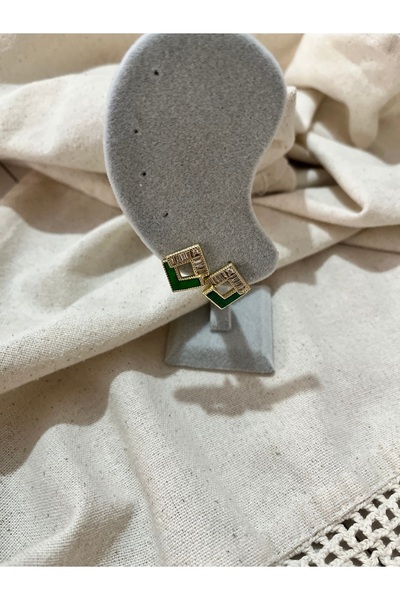 AKSESUARIM Yeşil Zirkon Taşlı Kare Kararma Yapmaz Çelik Gold Kaplama Küpe