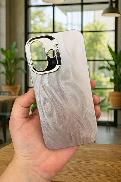 Vip Case iPhone 16 - Dalgalı Gümüş Yansımalı Şeffaf Zarif Şık ve Modern Tasarım Wonder Kılıf