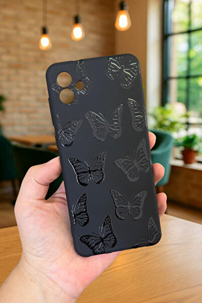 Vip Case Samsung Galaxy A04 Uyumlu SİYAH KELEBEK DESENLİ Silikon Darbe Emici Klasik Korumalı Rubber Kılıf