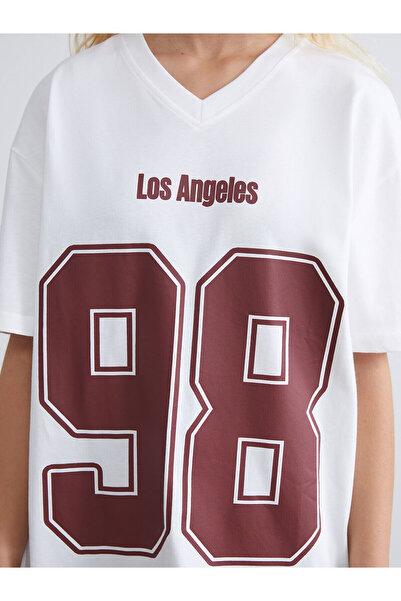 LC Waikiki Winter Collection V-Neck Los Angeles Special Design Printed Oversize Women's T-Shirt City