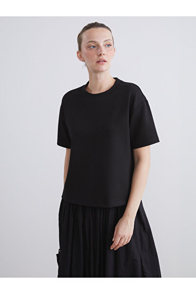 LC Waikiki طاقم الرقبة تي شيرت المرأة