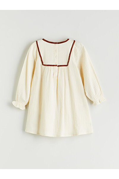 LC Waikiki LCW Παιδικό φόρεμα με λαιμόκοψη λουλουδάτο μουσελίνα για κορίτσια (W5)