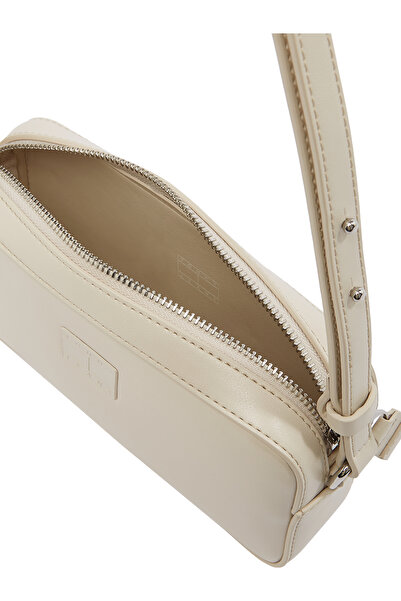 Tommy Hilfiger Women Newsprint Essential Must Convertible Crossbody Bag