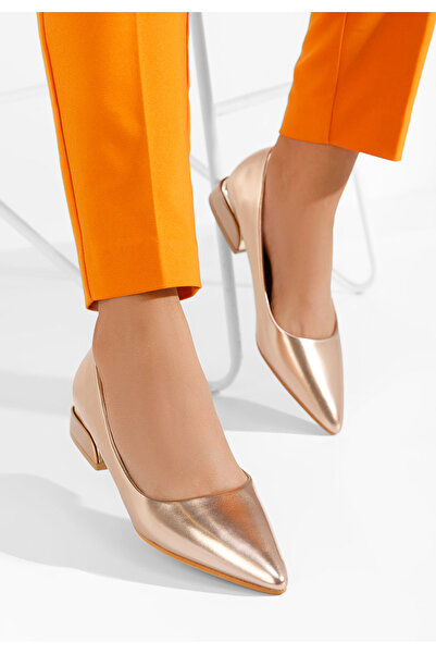 B T Shoes Γόβες με χαμηλό τακούνι Bertesa V2 champagne