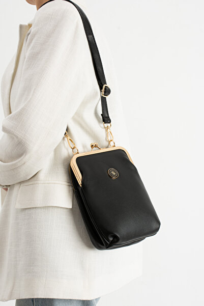 Madame Geantă de umăr și crossbody din piele artificială cu curea diagonală r...